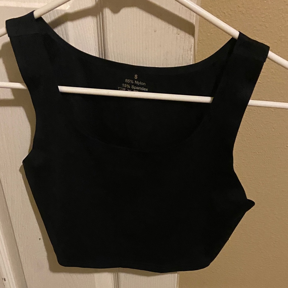 Chic Black Women's Tank Top
